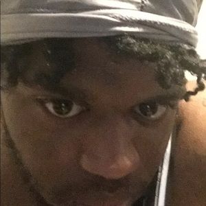 Meet your Posher, Lee